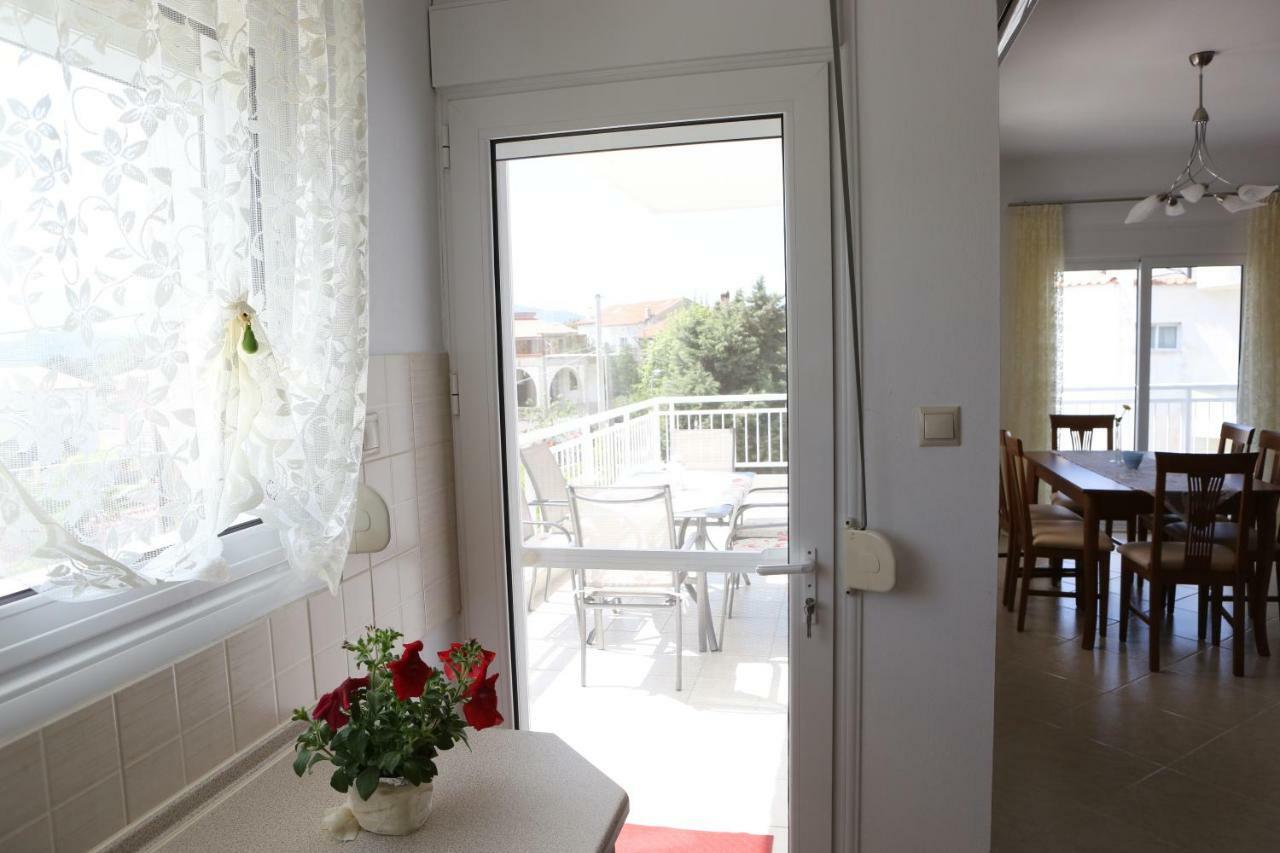 Despina Apartment Keramotí Kültér fotó