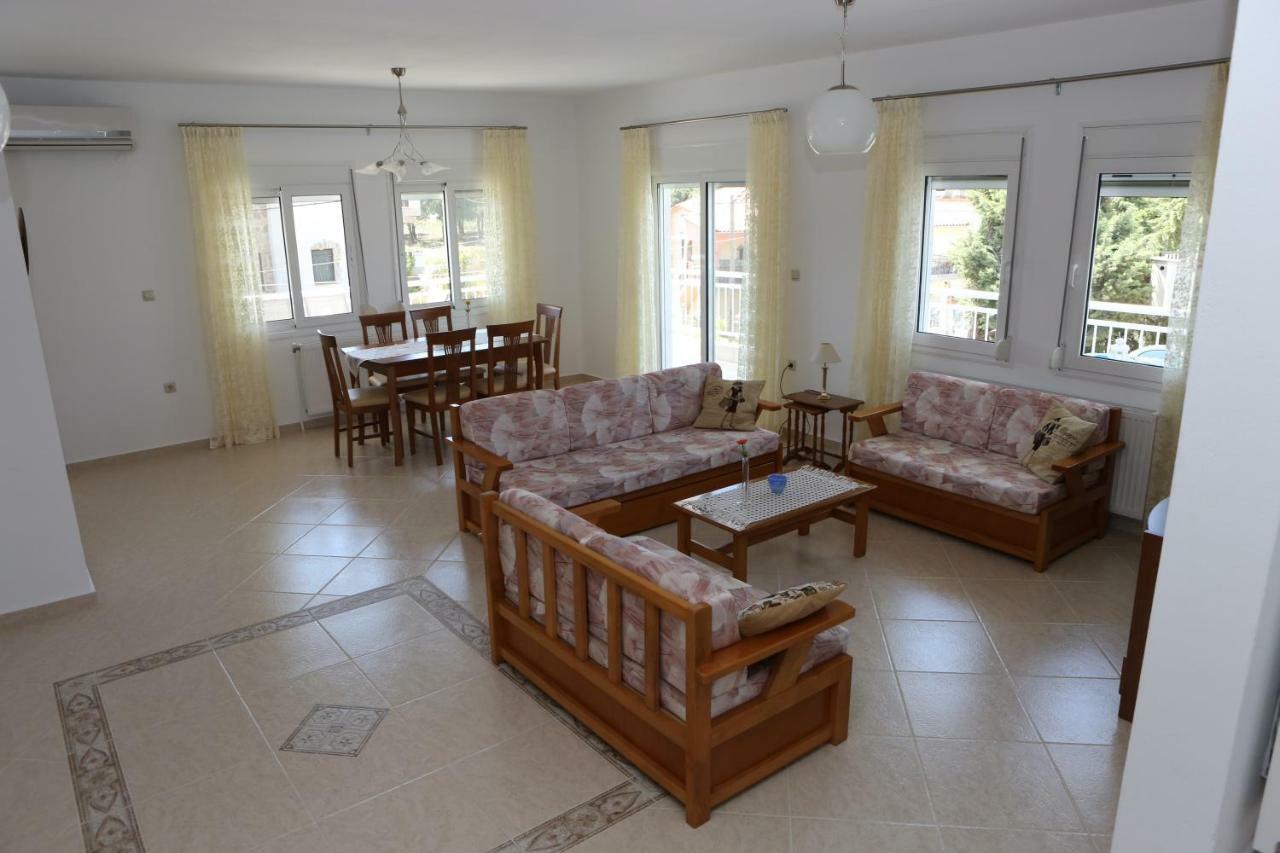 Despina Apartment Keramotí Kültér fotó