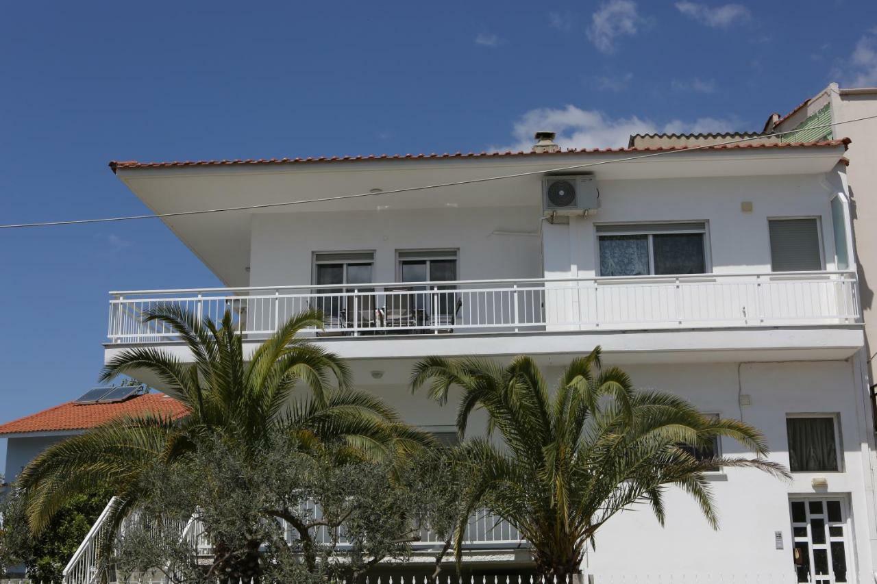 Despina Apartment Keramotí Kültér fotó