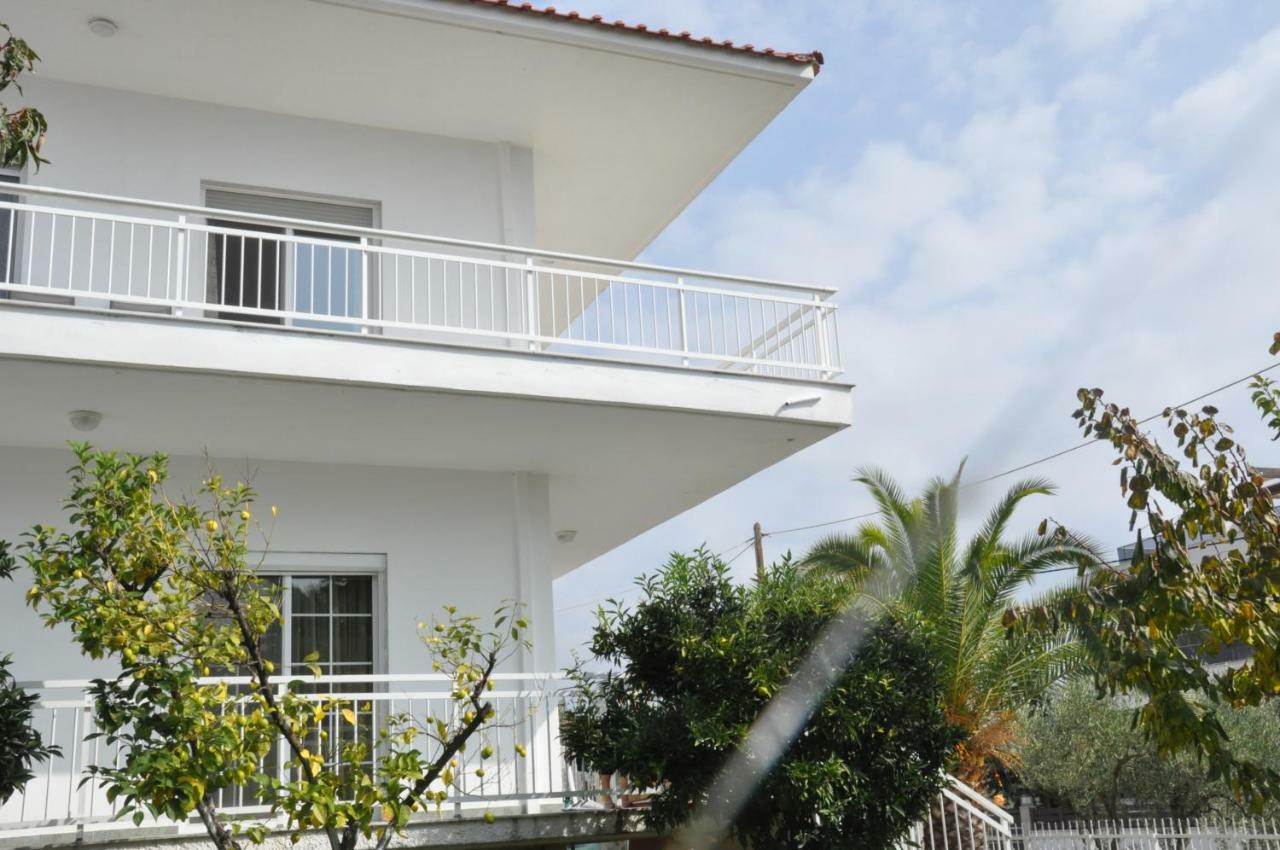 Despina Apartment Keramotí Kültér fotó