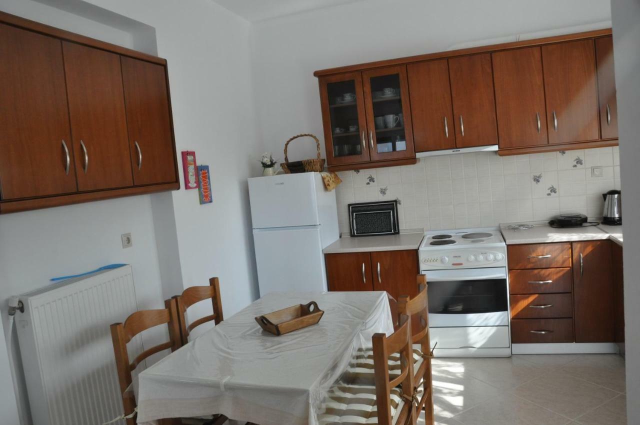 Despina Apartment Keramotí Kültér fotó
